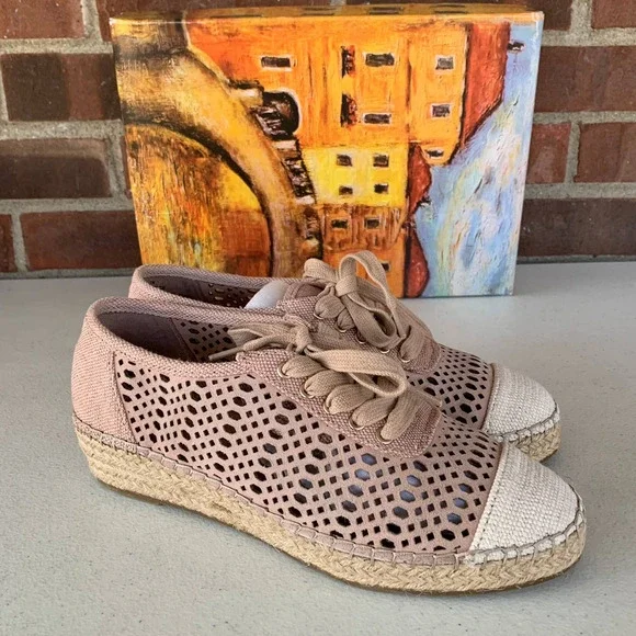 Bella Vita Clementine platform lace up espadrille sneakers Women's Size US 7 N - Picture 1 of 9